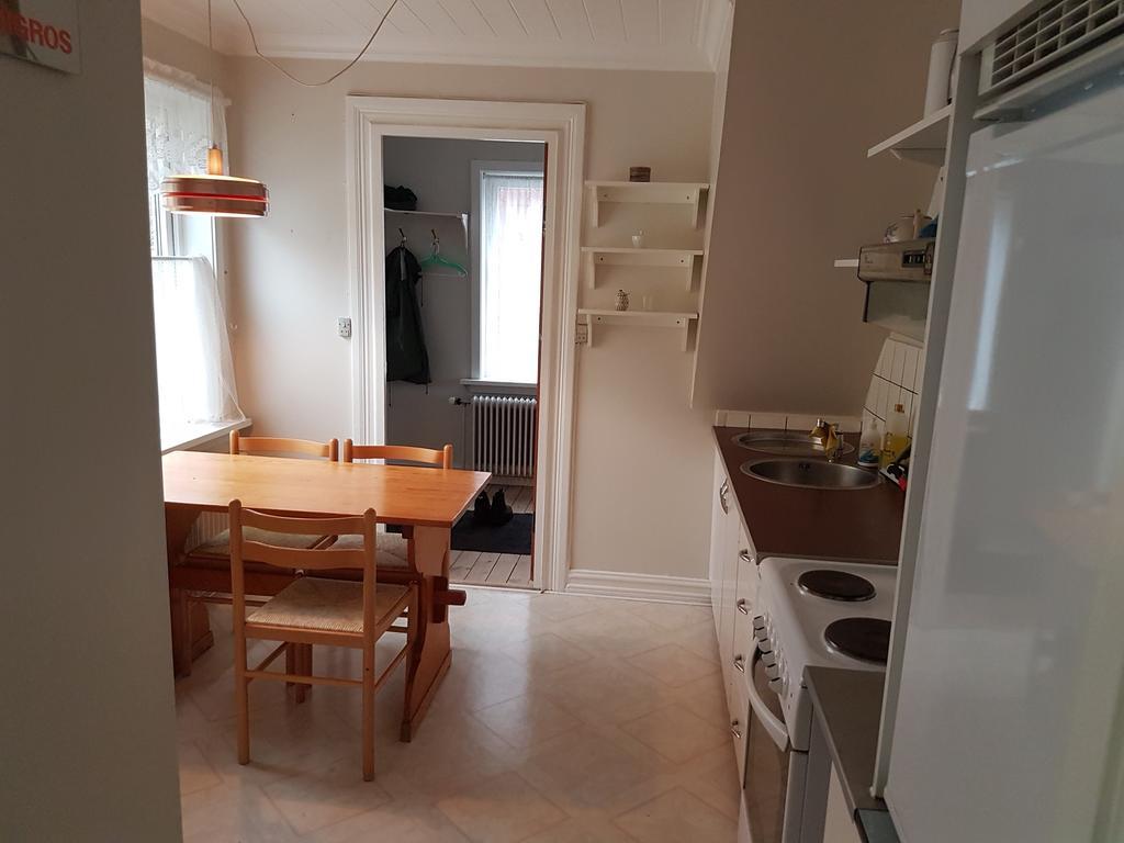 Budget Guesthouse Borgustova Vestnanhavn Exterior foto