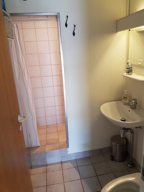 Budget Guesthouse Borgustova Vestnanhavn Exterior foto